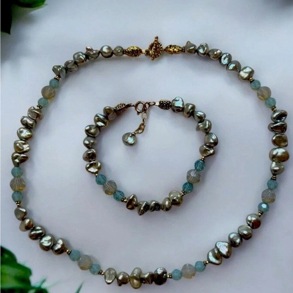Estate Jewelry - Rare Kashi Fireball Peacock Blue and Silver Tahitian Pearl 12k Gold Necklace Set